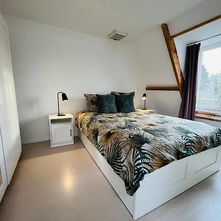 Bright Incl Workplace Near The Center