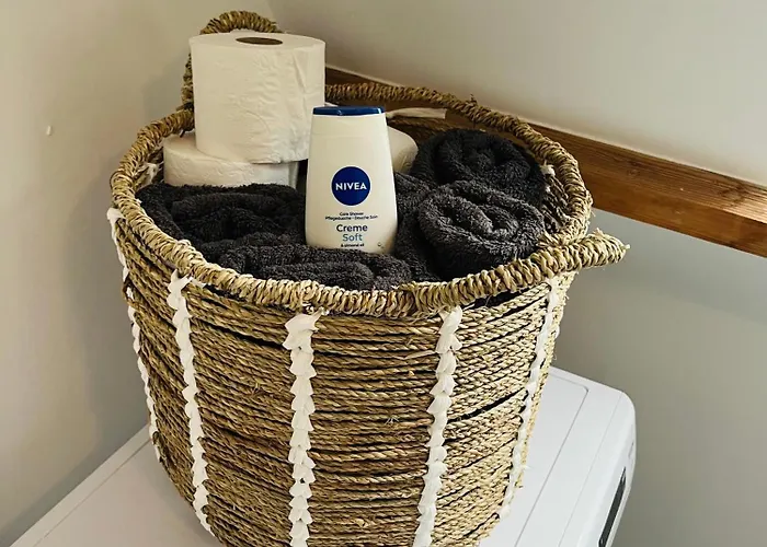 Апартаменты Bright Incl Workplace Near The Center Неймеген